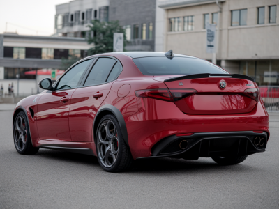 Welche kleinen kosmetischen eingriffe können den verkaufspreis eines alfa romeo giulia spürbar heben?